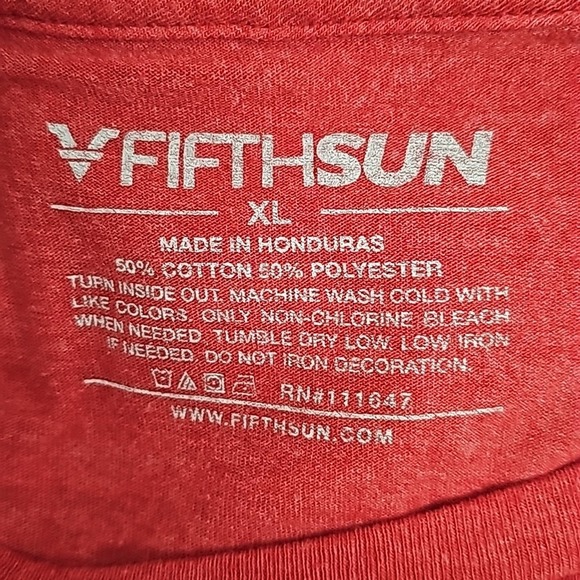 VFifth Sun "Someone's Been Naughty" Tee with Santa Shaking Finger Unisex Size XL - Picture 4 of 4